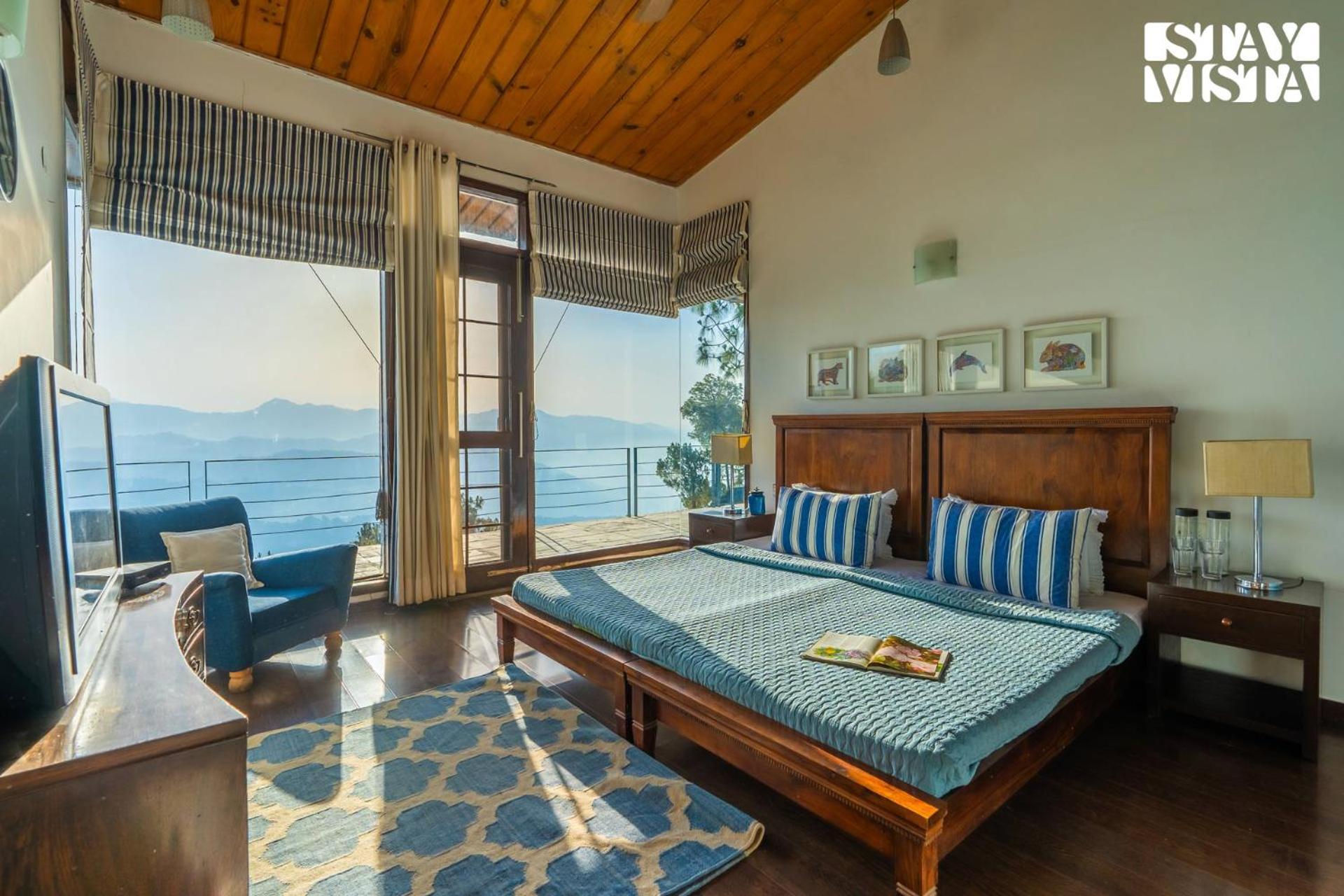 Stayvista At Hillcrest Villa With Valley View, Bonfire And Heater 카사울리 외부 사진