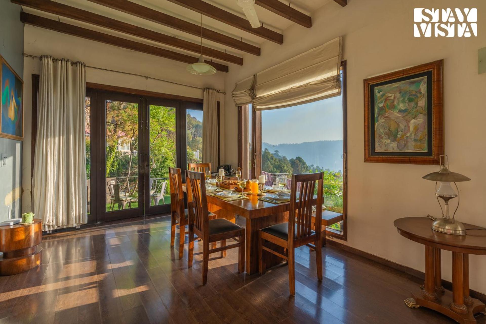 Stayvista At Hillcrest Villa With Valley View, Bonfire And Heater 카사울리 외부 사진